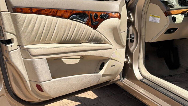 2005 Mercedes-Benz E-Class E 320