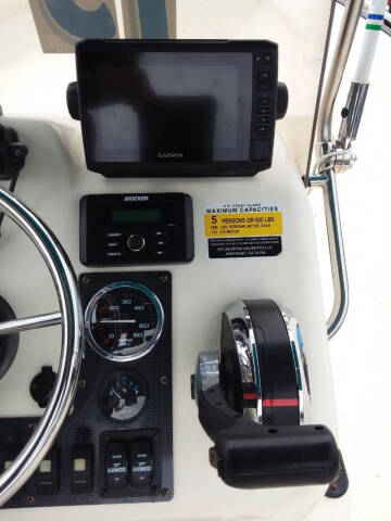 2013 Key Largo 180 Center Console