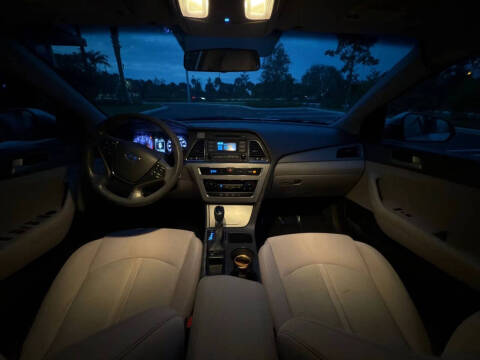 2015 Hyundai Sonata SE