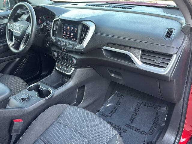 2023 GMC Terrain SLE