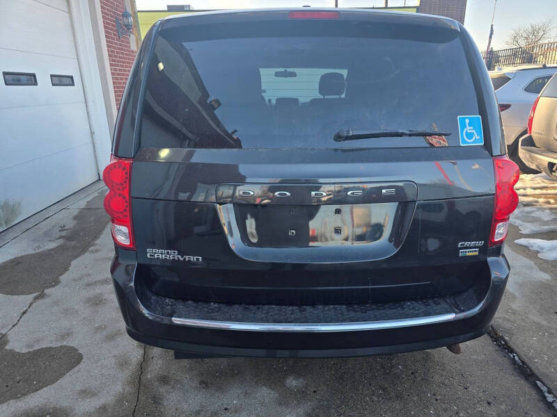 2012 Dodge Grand Caravan Crew