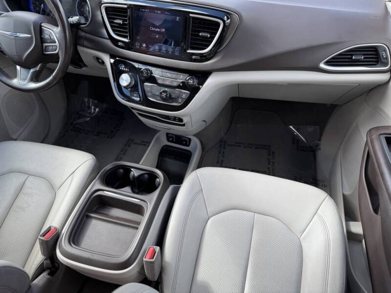 2018 Chrysler Pacifica Touring L