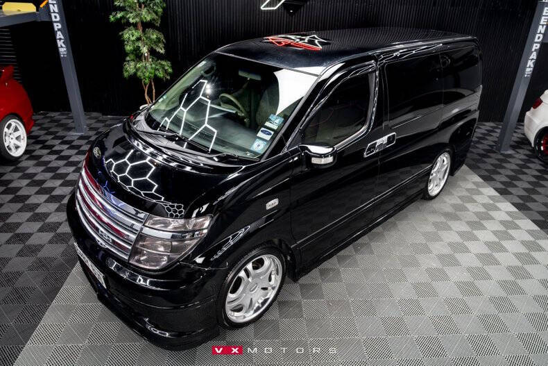 2003 Nissan Elgrand