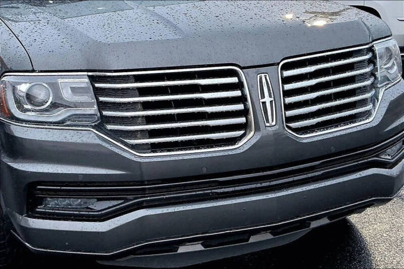 2017 Lincoln Navigator L Select