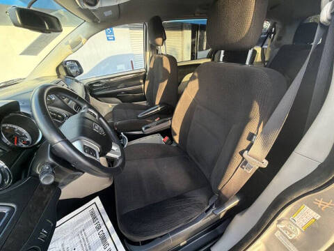 2015 Dodge Grand Caravan SE