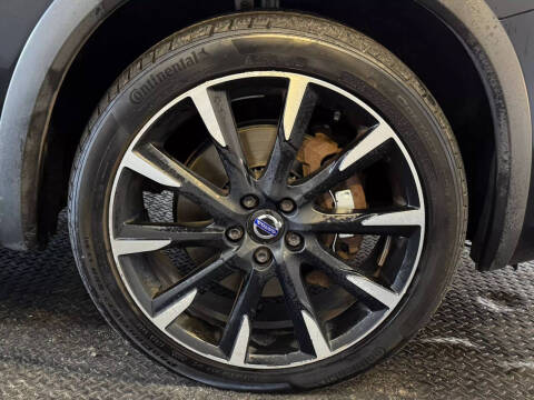 2017 Volvo V60 Cross Country T5 Premier