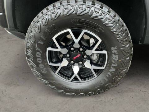 2024 GMC Canyon AT4X