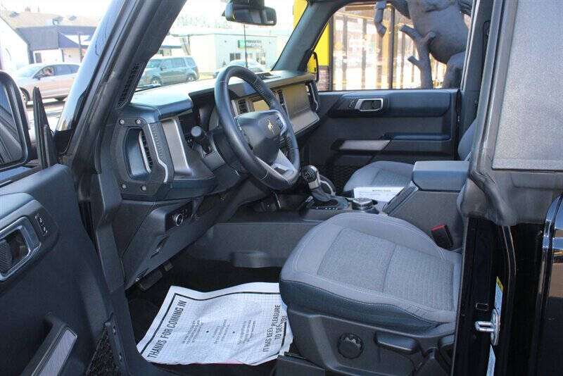 2023 Ford Bronco Outer Banks