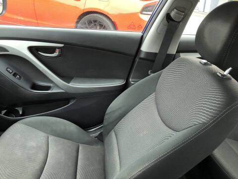 2016 Hyundai Elantra