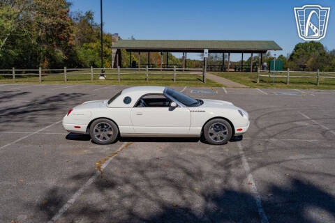 2002 Ford Thunderbird Deluxe