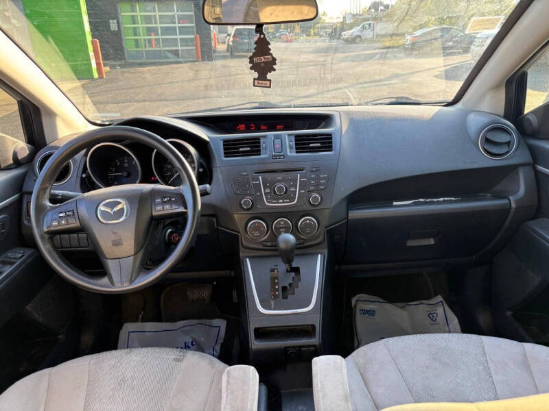 2012 Mazda MAZDA5 Sport