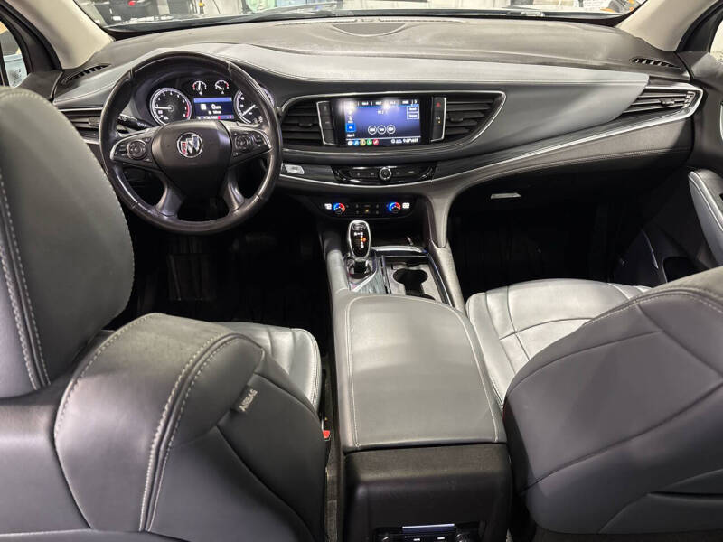 2021 Buick Enclave Essence