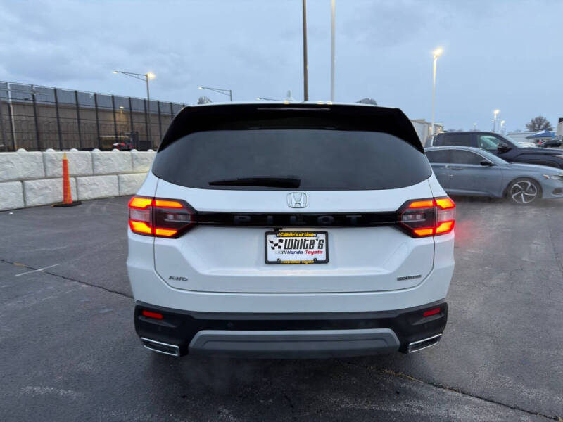 2025 Honda Pilot Touring