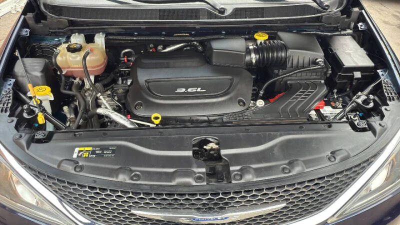 2018 Chrysler Pacifica Touring L