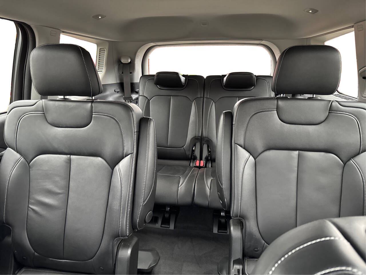 2022 Jeep Grand Cherokee L for sale at Autokingzusa in Dearborn, MI