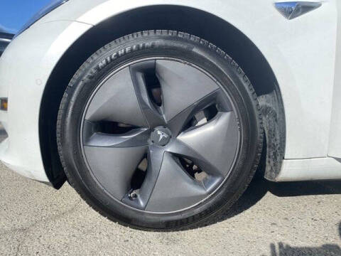 2020 Tesla Model 3 Long Range