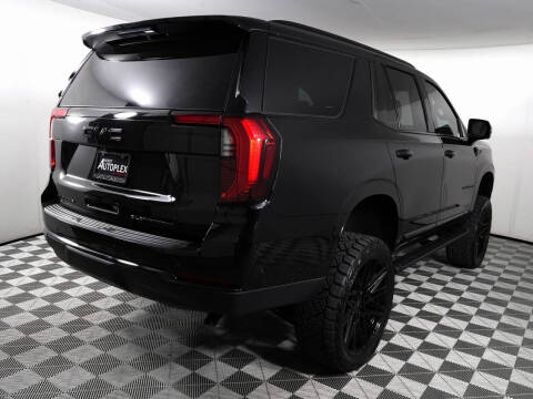 2025 GMC Yukon Elevation