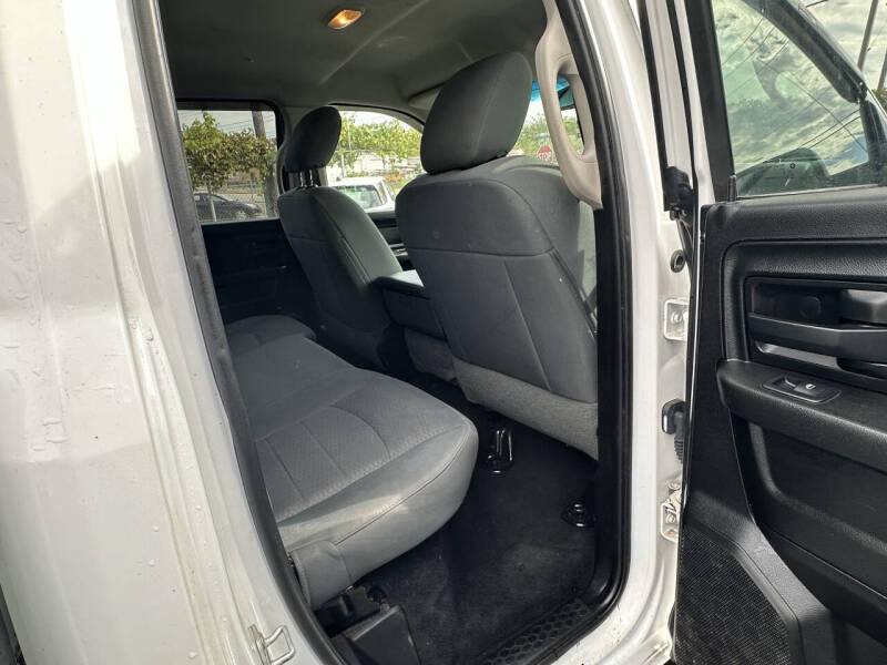 2019 RAM 1500 Classic Express