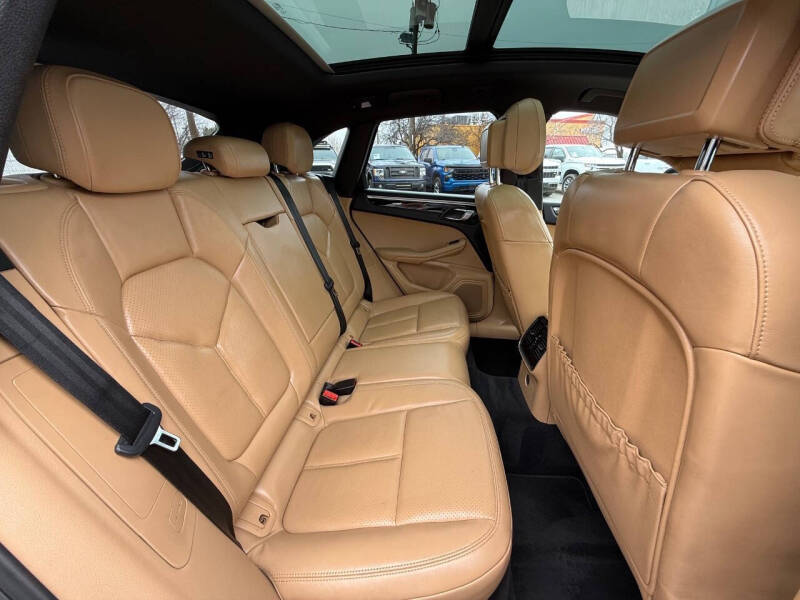 2018 Porsche Macan