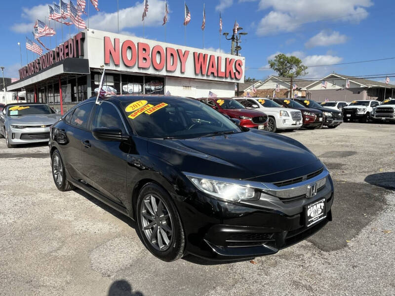 2017 Honda Civic LX's photo