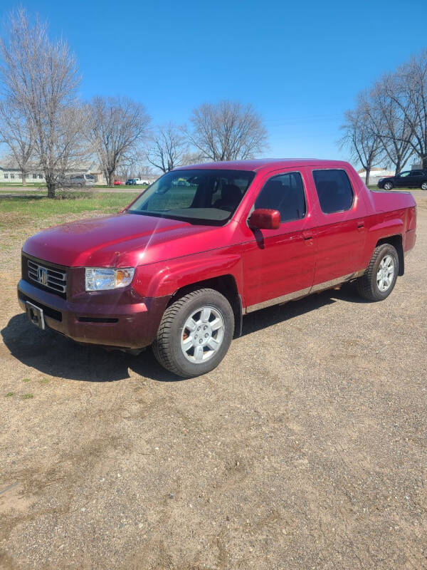 2006 Honda Ridgeline for sale at D & T AUTO INC in Columbus MN