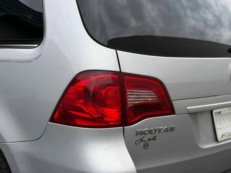 2009 Volkswagen Routan