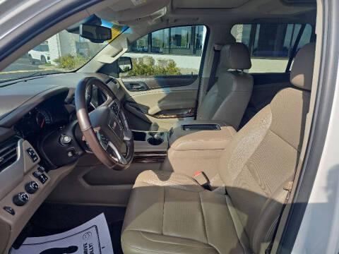 2017 GMC Yukon SLT