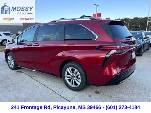 2025 Toyota Sienna Limited 7-Passenger