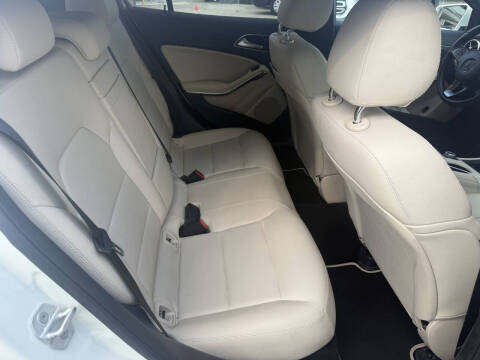 2017 Mercedes-Benz GLA GLA 250