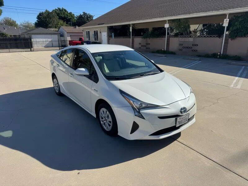 2016 Toyota Prius Two