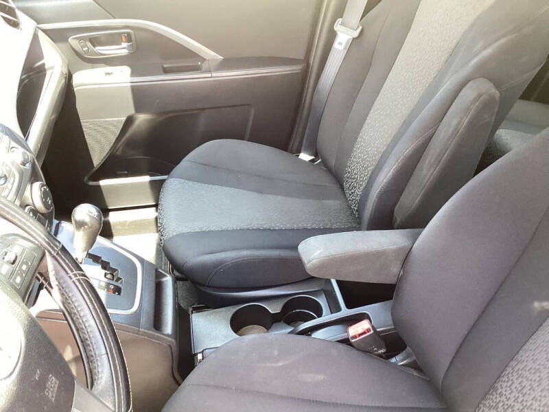 2012 Mazda MAZDA5 Touring