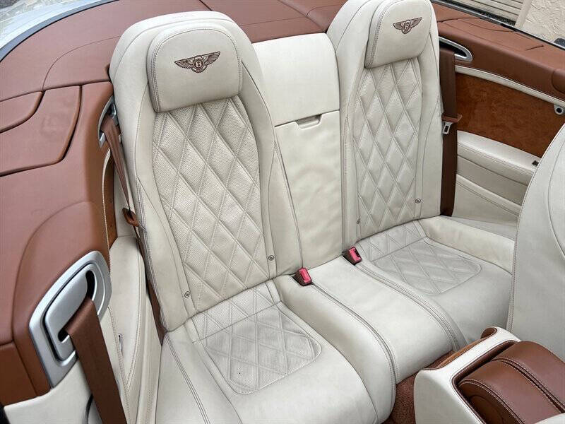 2013 Bentley Continental 18