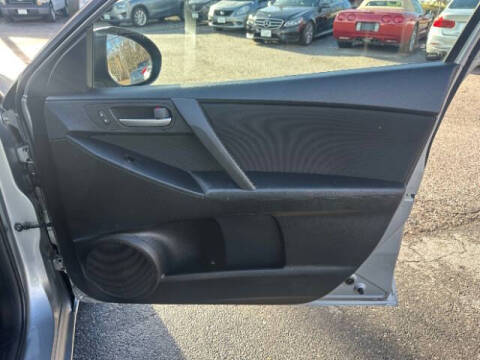 2013 Mazda MAZDA3 i SV