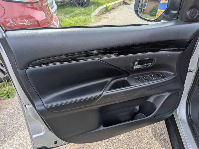 2020 Mitsubishi Outlander