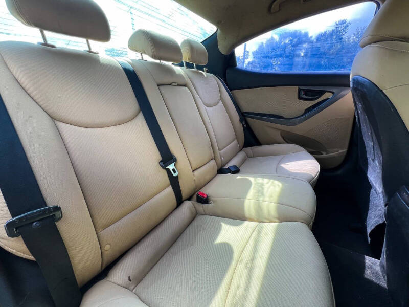 2011 Hyundai Elantra GLS