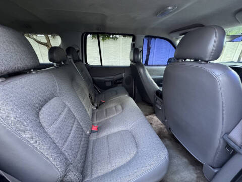 2003 Ford Explorer XLS