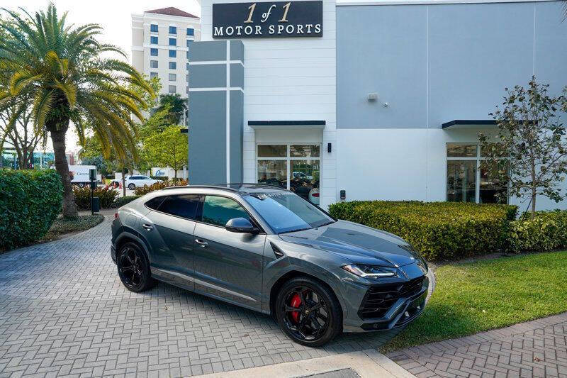 2019 Lamborghini Urus
