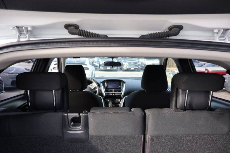 2019 Mitsubishi Eclipse Cross ES