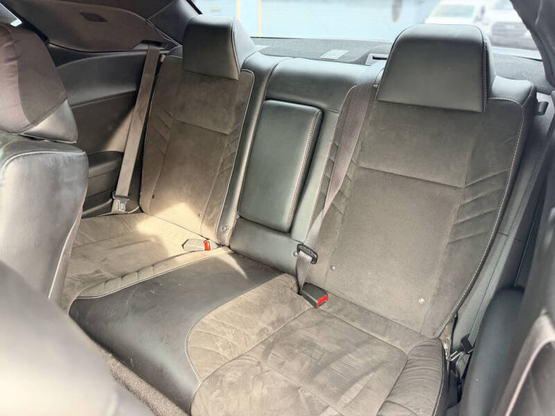 2015 Dodge Challenger SRT 392