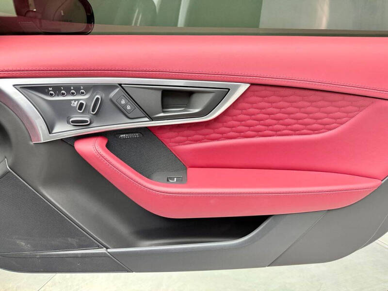 2021 Jaguar F-TYPE R-Dynamic