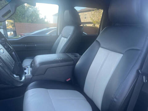 2011 Ford F-350 Super Duty Lariat