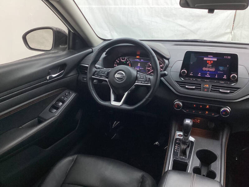 2019 Nissan Altima 2.5 SR