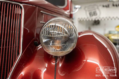 1936 Ford Deluxe