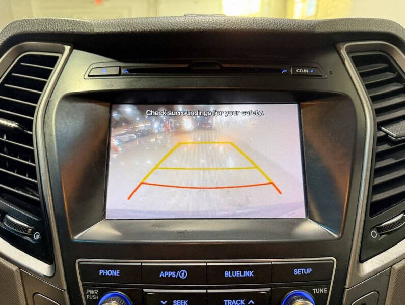 2017 Hyundai Santa Fe SE