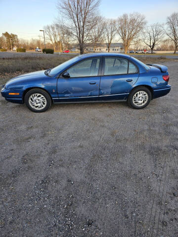 2000 Saturn S-Series for sale at D & T AUTO INC in Columbus MN