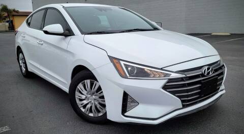 2020 Hyundai Elantra for sale at Easy Go Auto Sales in San Marcos CA