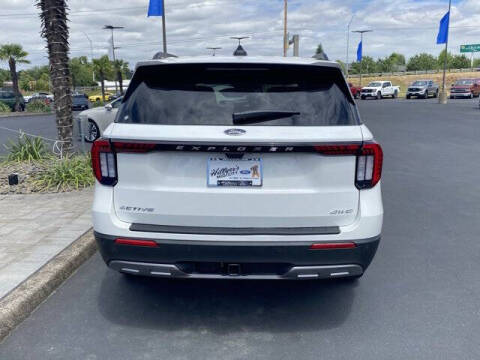 2025 Ford Explorer Active