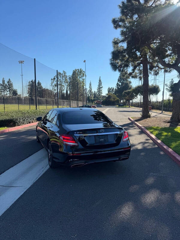 2019 Mercedes-Benz E-Class E 300