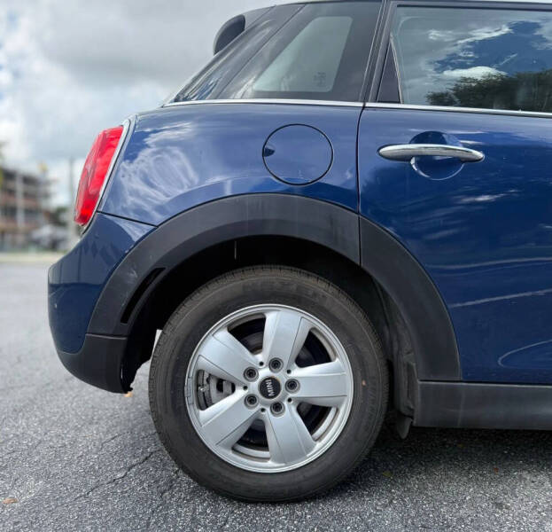 2015 MINI Hardtop 4 Door Cooper