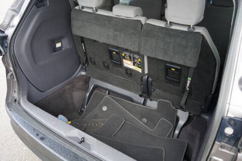 2021 Toyota Sienna LE 8-Passenger